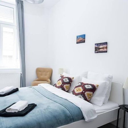 Central Brand New And Modern Apartment Budapest Kültér fotó