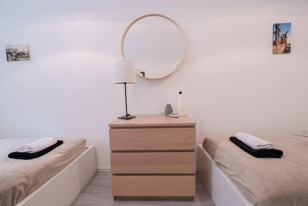 Central Brand New And Modern Apartment Budapest Kültér fotó