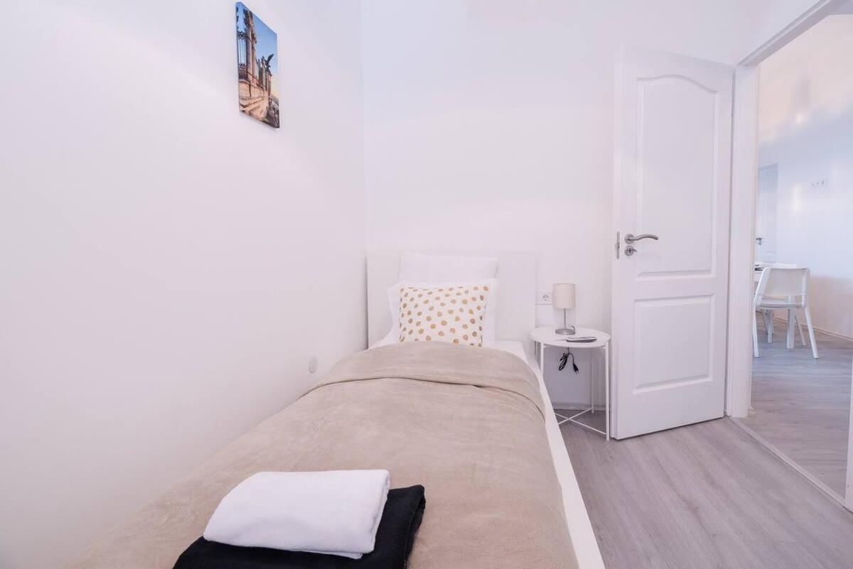 Central Brand New And Modern Apartment Budapest Kültér fotó