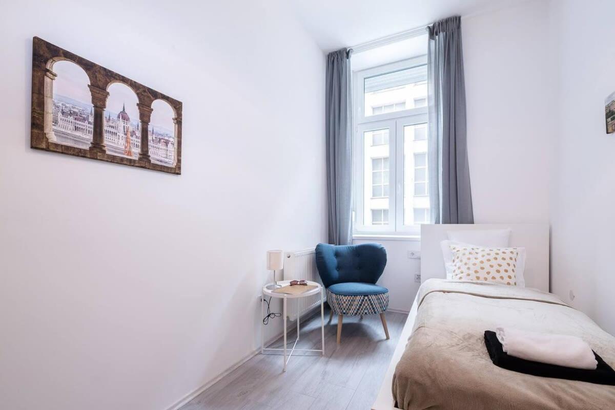 Central Brand New And Modern Apartment Budapest Kültér fotó